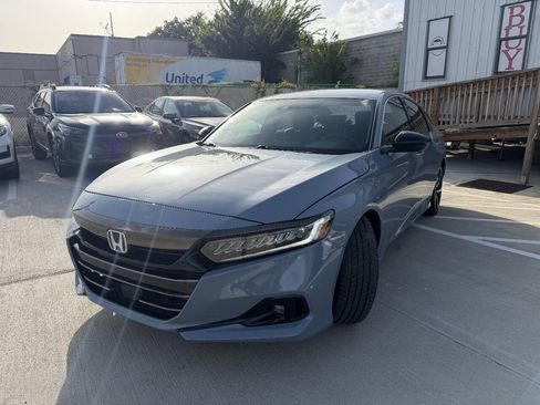 Used 2022 Honda Accord Sport image 5