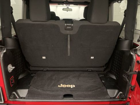Used 2014 Jeep Wrangler Sport w/ Quick Order Package 24S AWD/4WD image 18