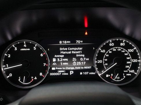 New 2025 Mitsubishi Outlander ES image 11