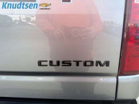 Used 2026 Chevrolet Silverado 2500 Custom w/ Custom Value Package AWD/4WD image 14