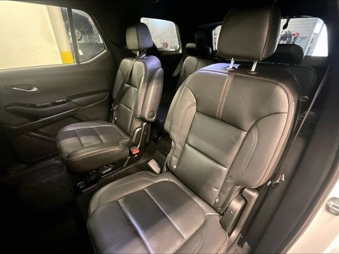 Used 2023 Chevrolet Traverse RS w/ LPO, Floor Liner Package AWD/4WD image 22