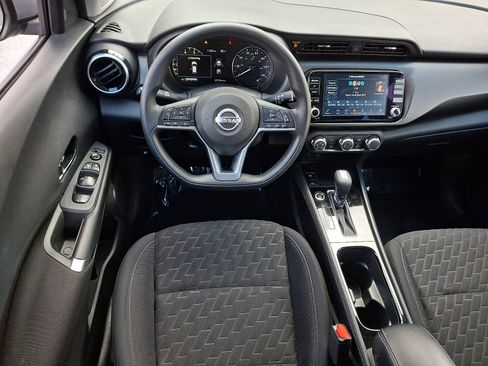 Used 2023 Nissan Kicks SV w/ Exterior Package image 11