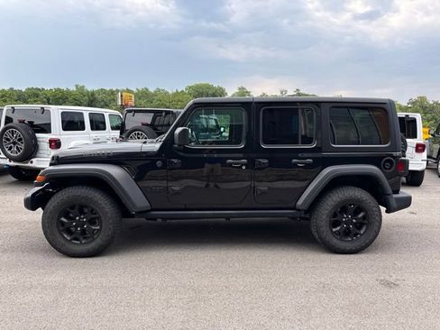 Used 2023 Jeep Wrangler Unlimited Sport AWD/4WD image 6