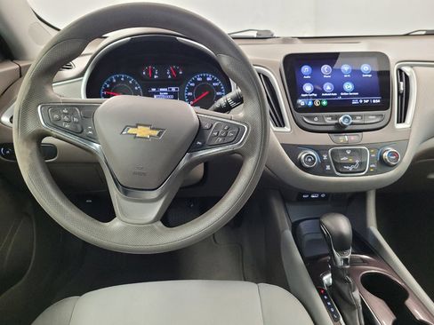 Used 2023 Chevrolet Malibu LS FWD image 22