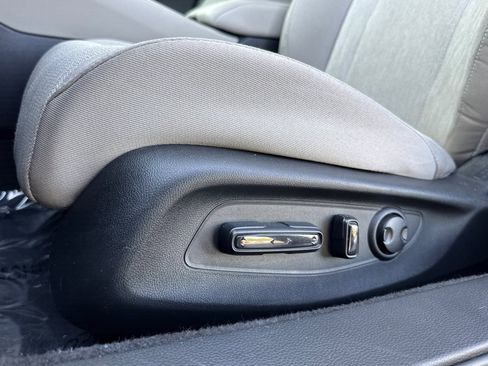 Used 2023 Honda Accord EX image 15