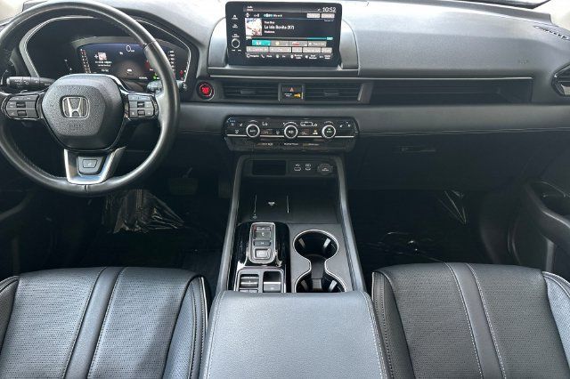 Certified 2025 Honda Pilot Elite image 15