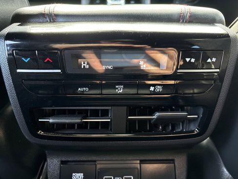 Used 2022 Acura MDX A-Spec image 12