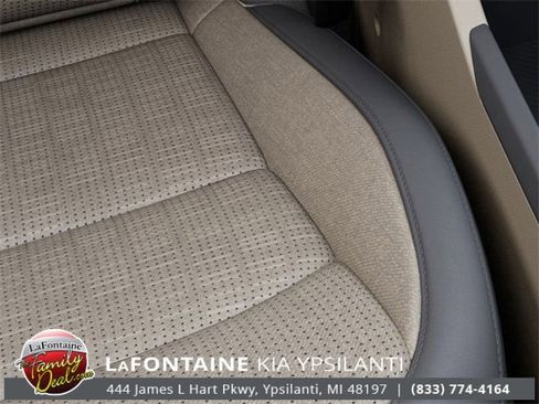 New 2025 Kia Niro Wave w/ Wave Preserve Package image 47