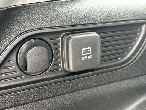 Used 2023 Jeep Grand Cherokee Laredo w/ Trailer Tow Prep Group (B) AWD/4WD image 15