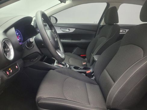 Used 2023 Kia Forte LXS w/ LXS Technology Package image 17