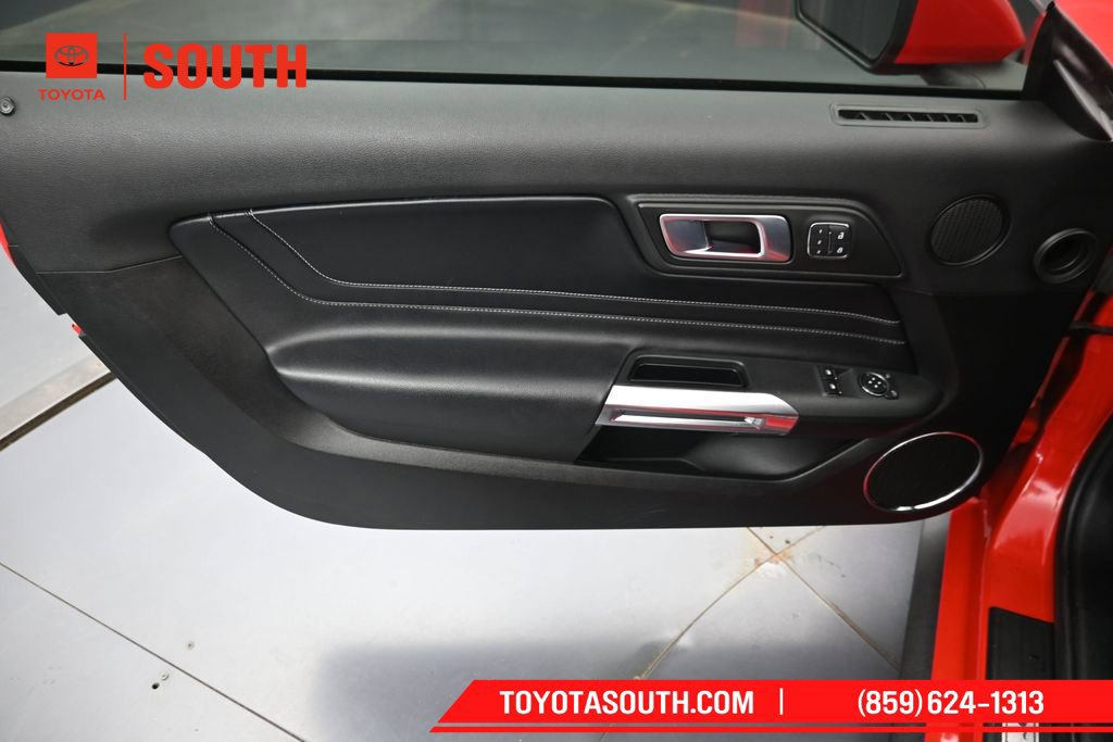 Used 2022 Ford Mustang Premium RWD image 22