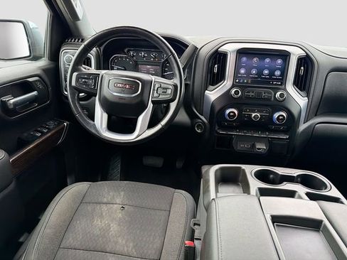 Used 2019 GMC Sierra 1500 SLE w/ SLE Value Package image 21