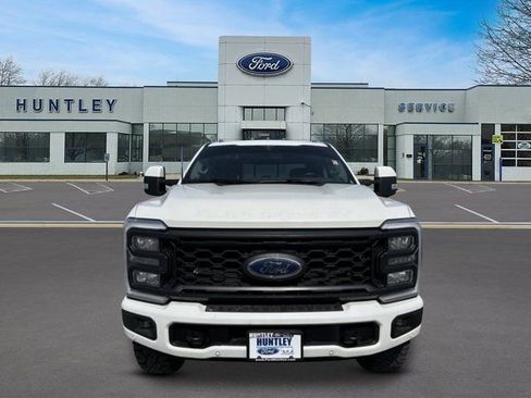 Used 2023 Ford F350 Lariat w/ Lariat Ultimate Package AWD/4WD image 2