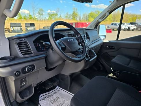 Used 2024 Ford Transit 250 Low Roof w/ Exterior Upgrade Package RWD image 15
