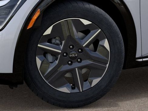 New 2026 Kia EV6 Light AWD/4WD image 10