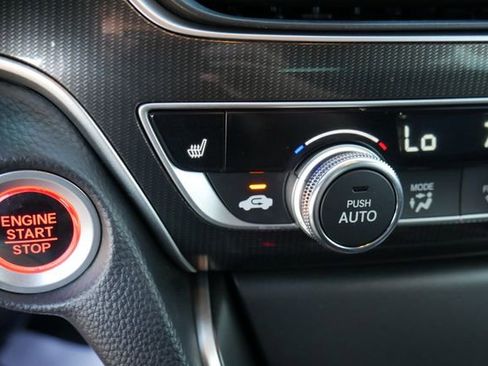 Used 2019 Honda Accord Sport image 5