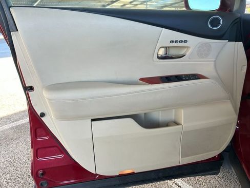 Used 2010 Lexus RX 350 2WD image 16