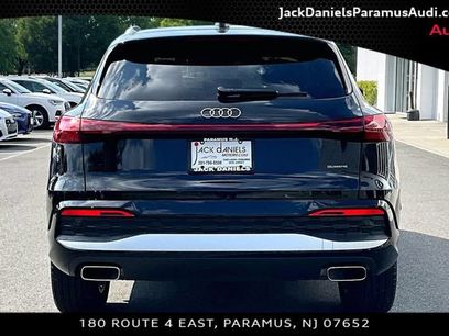 Used 2025 Audi Q5 Premium w/ Convenience Package