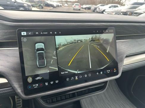 Used 2022 Rivian R1T Adventure image 26