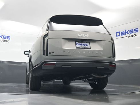 New 2027 Kia Telluride S image 47