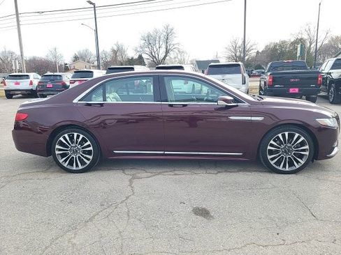 Used 2017 Lincoln Continental Reserve image 16