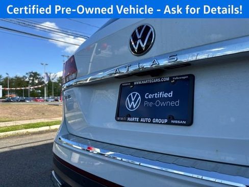 Certified 2023 Volkswagen Atlas SE w/ Panoramic Sunroof Package AWD/4WD image 8