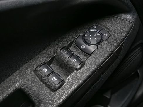 Used 2021 Ford EcoSport SE FWD image 32