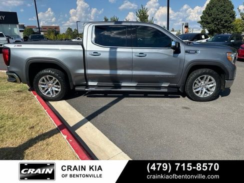 Used 2021 GMC Sierra 1500 SLT w/ SLT Premium Plus Package AWD/4WD image 3