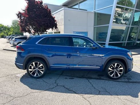 New 2026 Volkswagen Atlas Cross Sport SEL Premium R-Line AWD/4WD image 10