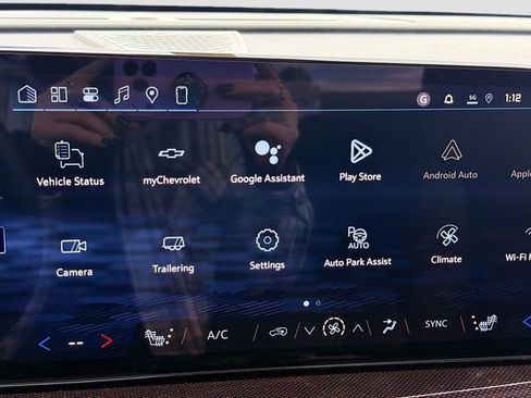 New 2026 Chevrolet Traverse Z71 w/ Enhanced Driving Package image 14