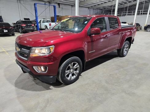 Used 2018 Chevrolet Colorado Z71 image 2
