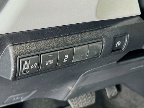 New 2026 Toyota Corolla SE image 10