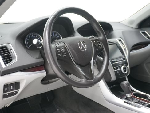 Used 2016 Acura TLX w/ Technology Package FWD image 10