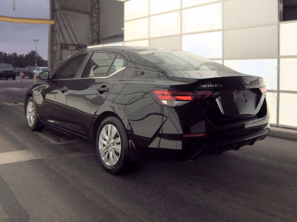 Certified 2024 Nissan Sentra S FWD image 6