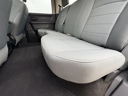 Used 2018 RAM 1500 Express w/ Express Value Package image 23