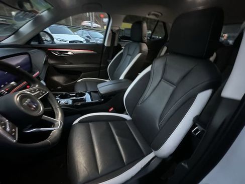 Used 2024 Buick Envision Sport Touring image 14