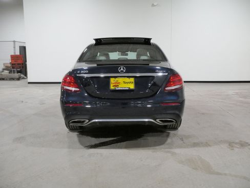 Used 2018 Mercedes-Benz E 300 E 300 image 6