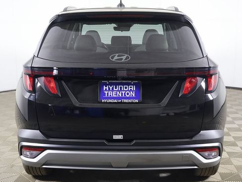 Used 2025 Hyundai Tucson SEL image 11