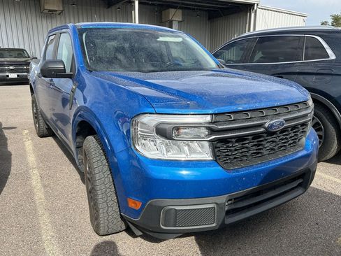 Used 2022 Ford Maverick XLT FWD image 3