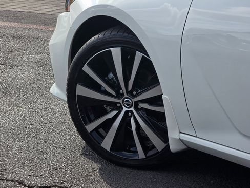 Used 2022 Nissan Altima 2.5 SR image 8