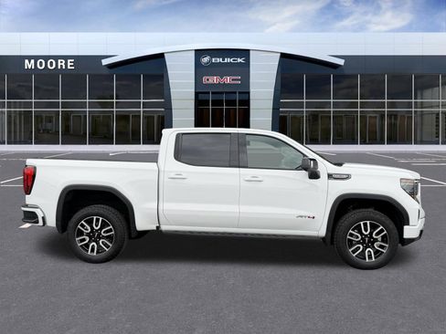 Used 2024 GMC Sierra 1500 AT4 w/ AT4 Premium Package AWD/4WD image 2