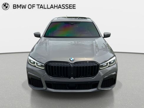 Used 2021 BMW 740i w/ M Sport Package RWD image 2