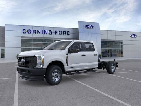 New 2026 Ford F350 XL image 1