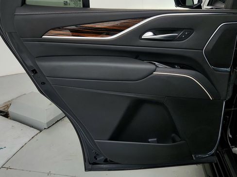 Certified 2024 Cadillac Escalade Premium Luxury AWD/4WD image 26