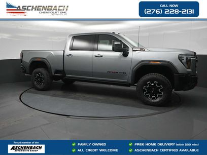 New 2026 GMC Sierra 2500 AT4X w/ LPO, Black Badging Package