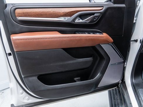 Used 2024 GMC Yukon XL Denali Ultimate image 20