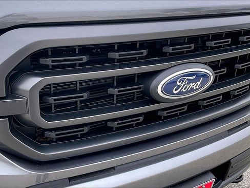 Certified 2022 Ford F150 XLT w/ Equipment Group 302A High image 32