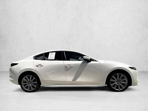 Used 2025 MAZDA MAZDA3 s FWD image 5