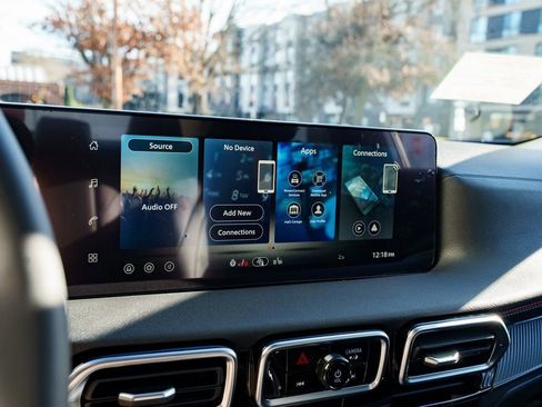 New 2026 Nissan Sentra SR w/ SR Premium Package image 13