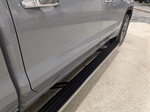 Used 2025 GMC Sierra 1500 Denali Ultimate AWD/4WD image 10